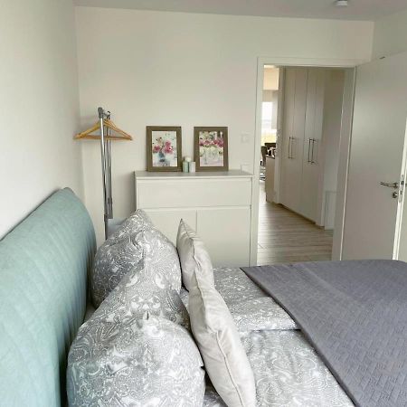 גרוסרשן Exklusives Apartment Mit Blick Auf Den See מראה חיצוני תמונה