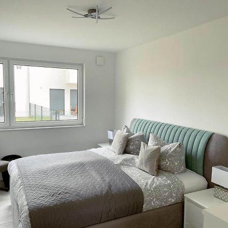 גרוסרשן Exklusives Apartment Mit Blick Auf Den See מראה חיצוני תמונה