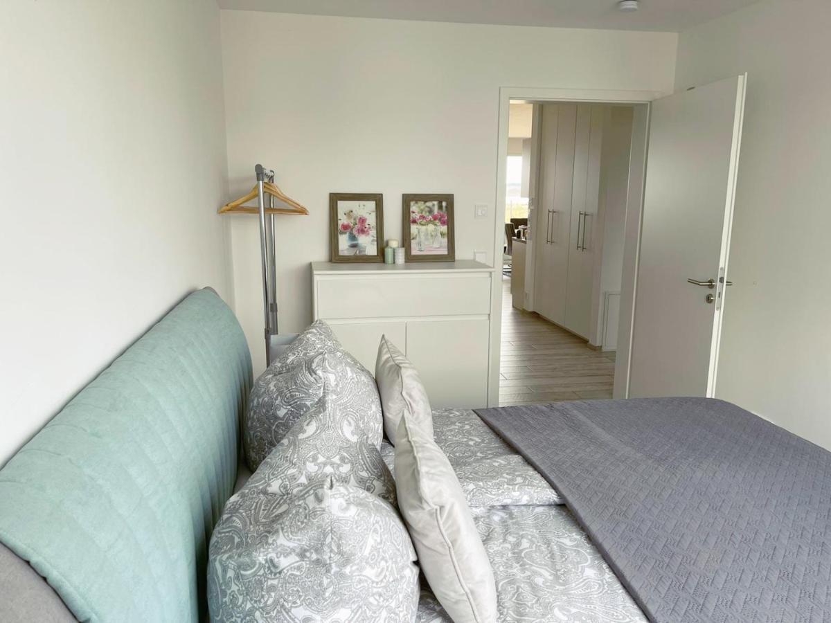 גרוסרשן Exklusives Apartment Mit Blick Auf Den See מראה חיצוני תמונה